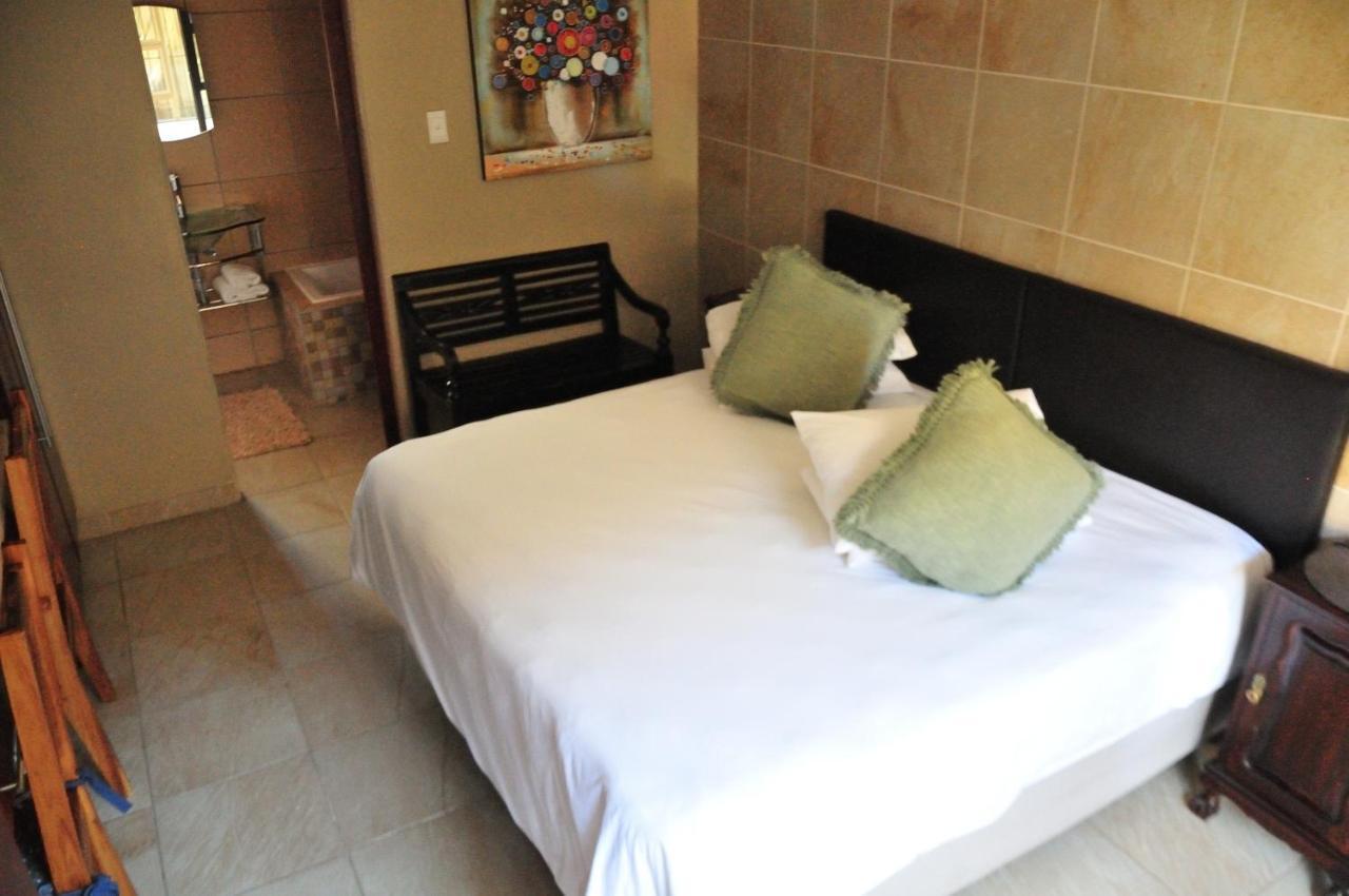 Mi Casa Guest House Uitenhage Екстериор снимка