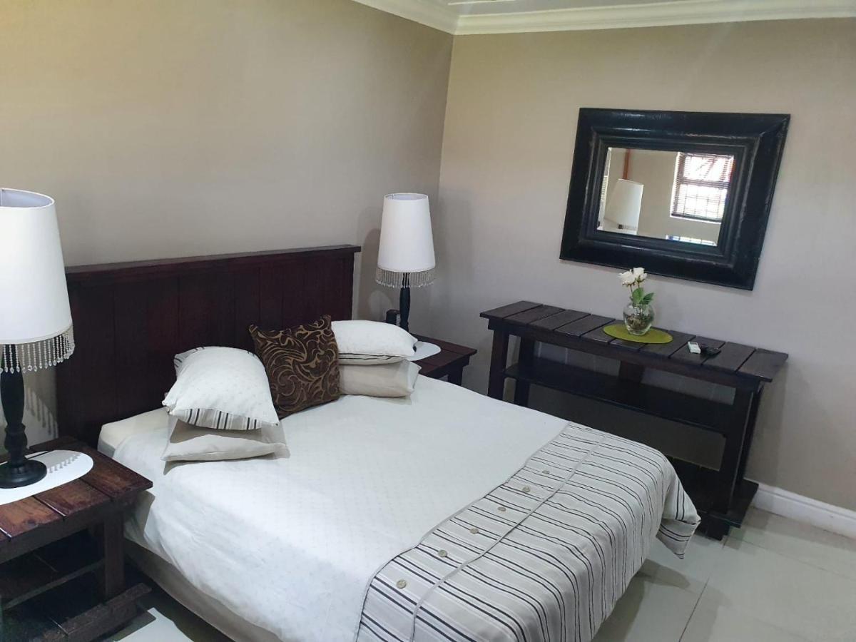 Mi Casa Guest House Uitenhage Екстериор снимка