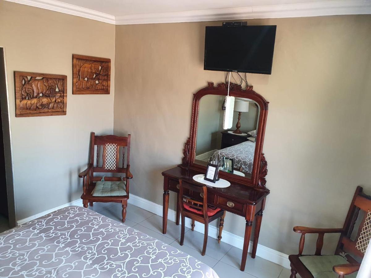 Mi Casa Guest House Uitenhage Екстериор снимка
